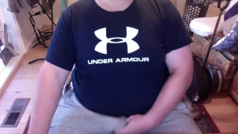 Snapshot of redheaded_aus chatting on January 27, 2025, 10:38 pm Burt Macklin online show from January 27, 2025, 10:38 pm