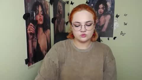 Rina online show from May 2, 2026, 9:03 am