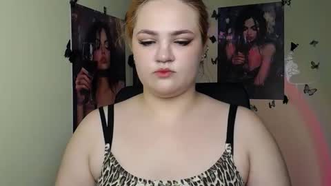 Rina online show from May 29, 2026, 12:03 pm