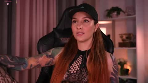 Snapshot of redjasmine_ chatting on June 2, 2026, 10:34 pm Red Jasmine online show from June 2, 2026, 10:34 pm
