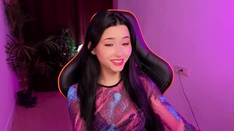 Snapshot of redmidnight_ chatting on February 6, 2026, 8:56 pm Kiara online show from February 6, 2026, 8:56 pm