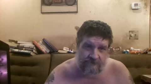 redmud3 online show from November 23, 2025, 8:25 am