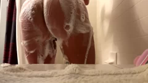 Snapshot of reds_riding_you chatting on December 1, 2025, 1:05 pm Red online show from December 1, 2025, 1:05 pm