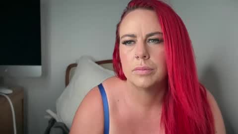 Snapshot of redvixen1 chatting on July 23, 2026, 9:35 pm redvixen1 online show from July 23, 2026, 9:35 pm