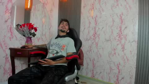 refors_rayo online show from February 17, 2025, 7:21 pm
