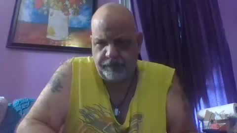 reggie online show from September 21, 2025, 10:11 pm