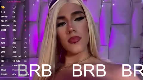 regiina_doll online show from February 21, 2026, 11:06 pm