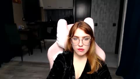 Regina online show from November 12, 2025, 5:52 am