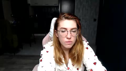 Regina online show from November 25, 2025, 12:43 am