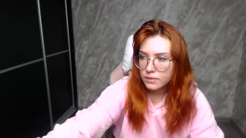 Regina online show from February 2, 2026, 1:04 am