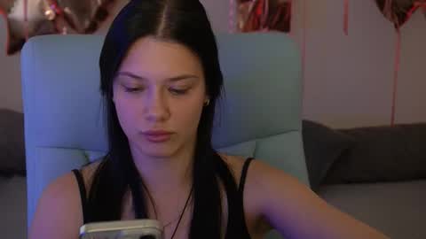 Snapshot of reginawine chatting on September 11, 2025, 1:55 pm ReginaWine online show from September 11, 2025, 1:55 pm