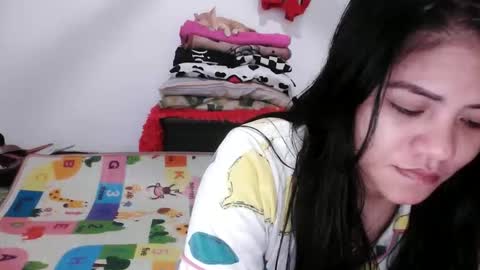 reign2525 online show from January 18, 2026, 1:26 pm