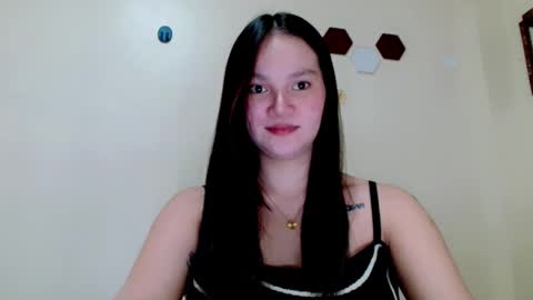 Snapshot of reignxxxx chatting on May 26, 2026, 2:13 pm Rei online show from May 26, 2026, 2:13 pm