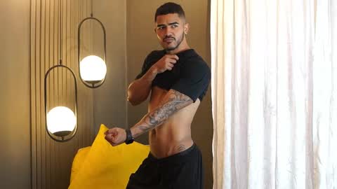 Reik online show from December 21, 2025, 12:56 pm