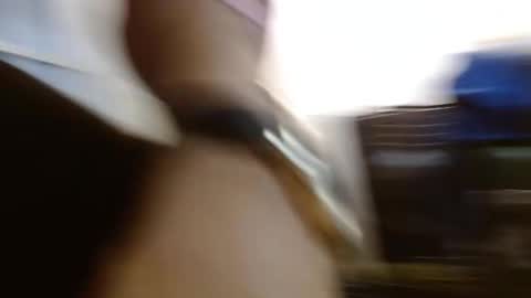 Snapshot of reiko_85_ chatting on March 7, 2025, 10:21 pm REIKO online show from March 7, 2025, 10:21 pm