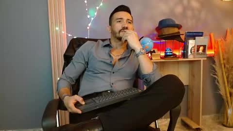   REIKO  online show from March 19, 2026, 2:43 pm