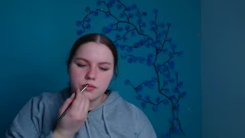 Snapshot of reinakitty_ chatting on January 11, 2026, 6:29 am Reina online show from January 11, 2026, 6:29 am