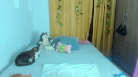 mariana online show from September 14, 2025, 4:11 am