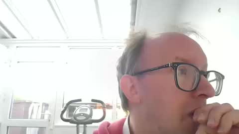 relaxnchat41 online show from September 22, 2025, 9:22 am