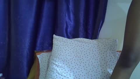 rellings-maya online show from October 4, 2025, 7:06 am