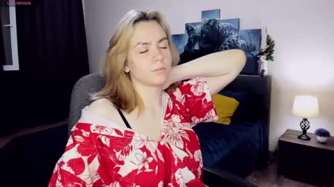 RemiPeach online show from June 9, 2026, 5:24 pm