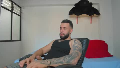 Rmy Steen online show from January 8, 2025, 9:01 pm