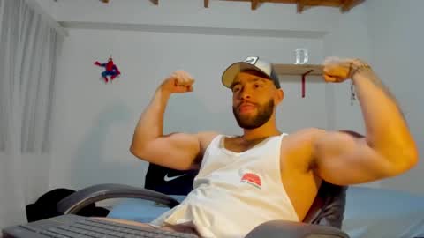 Rmy Steen online show from October 4, 2025, 1:47 am