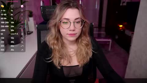 RemyWild online show from October 18, 2025, 1:45 pm