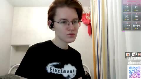 Snapshot of renaeblaski chatting on February 4, 2026, 5:30 pm Claire online show from February 4, 2026, 5:30 pm