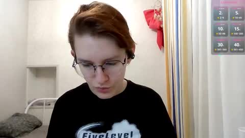 Snapshot of renaeblaski chatting on February 5, 2026, 5:06 pm Claire online show from February 5, 2026, 5:06 pm