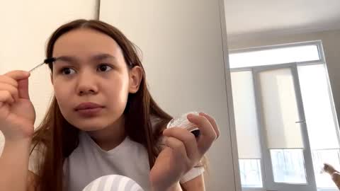 Snapshot of renaebobsin chatting on March 1, 2026, 5:20 am Katerina online show from March 1, 2026, 5:20 am