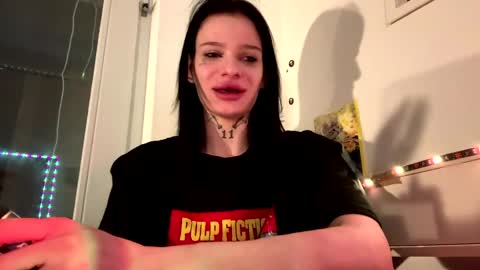 Snapshot of renaegironda chatting on March 30, 2026, 7:48 pm Emma online show from March 30, 2026, 7:48 pm