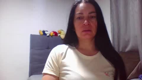 renata_hot1 online show from April 11, 2026, 12:37 am