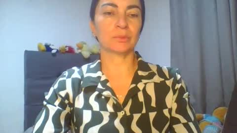 renata_hot1 online show from April 21, 2026, 1:18 am