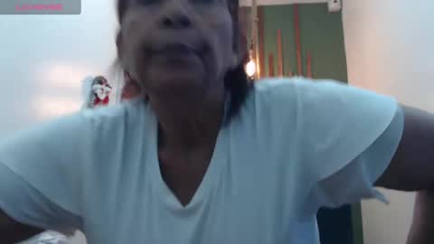 renata_milf_ online show from December 9, 2024, 11:36 am