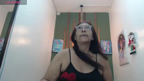 renata_milf_ online show from December 23, 2024, 11:47 am
