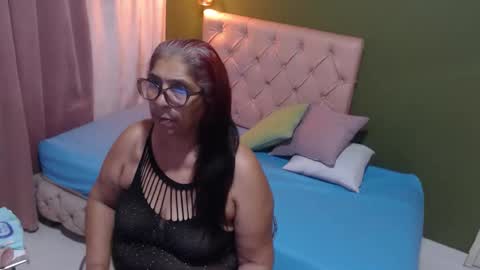 renata_milf_ online show from September 20, 2025, 11:55 am