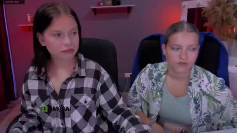 renata_sweety online show from September 21, 2025, 8:38 am