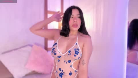 renataleclair online show from February 16, 2026, 3:52 pm