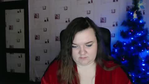 renataoia online show from January 14, 2025, 5:45 pm