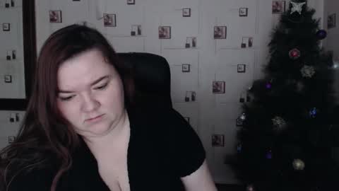 renataoia online show from January 7, 2026, 6:32 pm