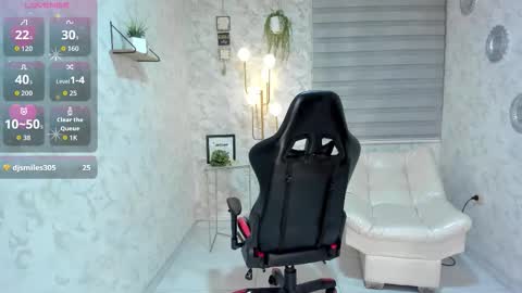 Renata Reyes online show from November 27, 2025, 2:57 am