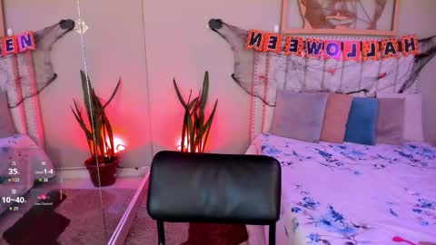      online show from November 1, 2025, 12:18 pm