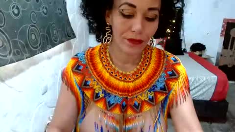 Renatta online show from January 2, 2025, 1:51 pm