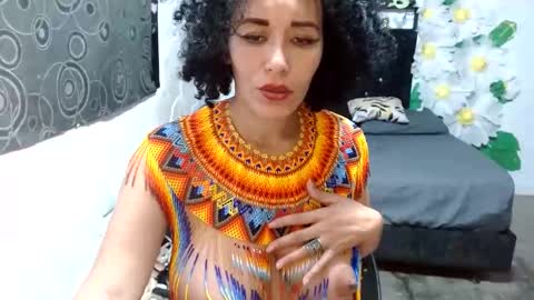 Renatta online show from January 14, 2025, 11:16 pm