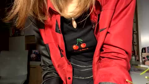 Snapshot of renayreisdorf chatting on February 12, 2026, 4:35 pm Mia online show from February 12, 2026, 4:35 pm