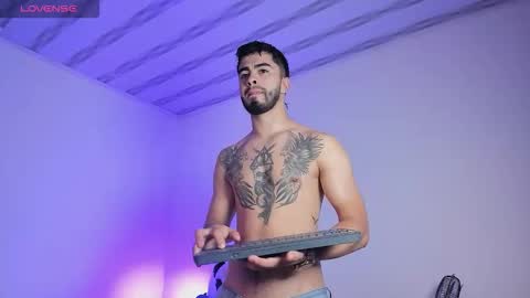 rendonass online show from November 1, 2025, 12:18 pm