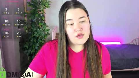 renee_turner online show from December 3, 2025, 9:07 am