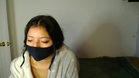 Snapshot of reni_tendress chatting on February 2, 2025, 2:45 pm reni_tendress online show from February 2, 2025, 2:45 pm