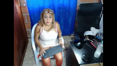 Rennata online show from January 25, 2025, 8:31 pm
